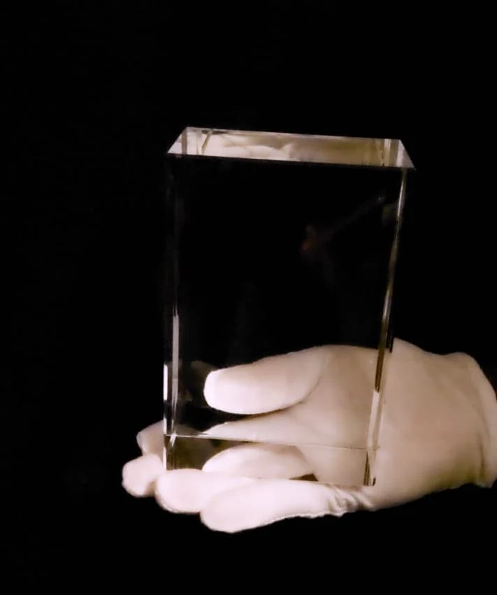 3D Signature Crystal + Light Base - Image 5
