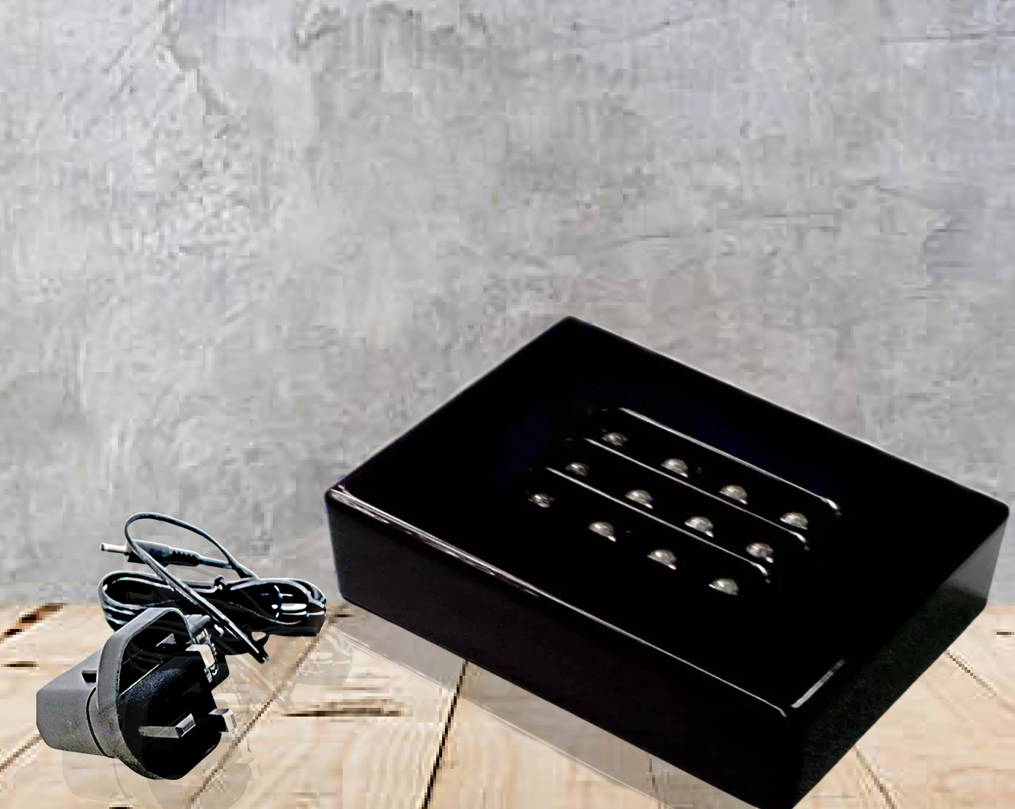Black Lacquer Wooden Led Light Base - White lights Piano Finish - Image 5